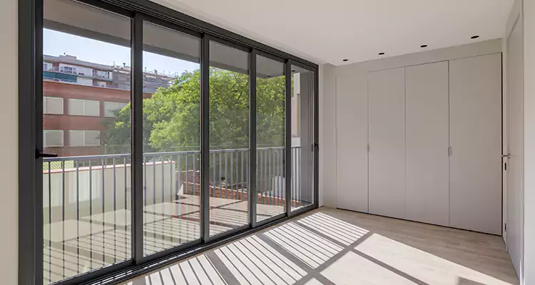 Balcony Sliding Glass Doors in The Acreage, FL